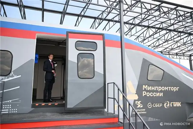 Савельев объявил - к концу 2028 года по ВСМ Москва—Петербург выйдут 28 поездов