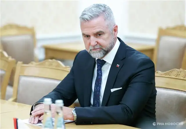 Вице-спикер парламента Словакии заявил о готовности Братиславы к диалогу с Москвой
