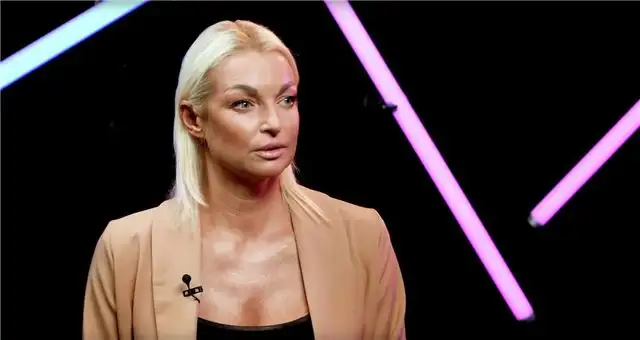 Волочкова рассказала о тяжёлом восстановлении после операции на ноге