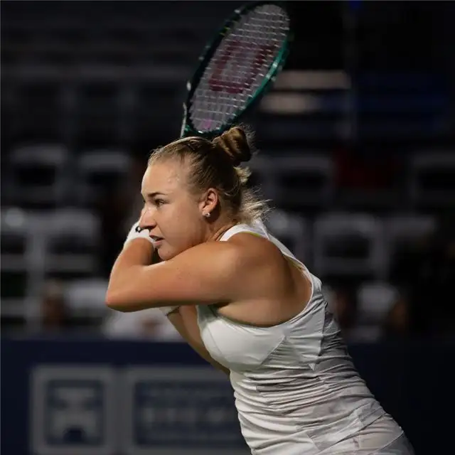 Гибсон сенсационно победила Блинкову в первом раунде Australian Open