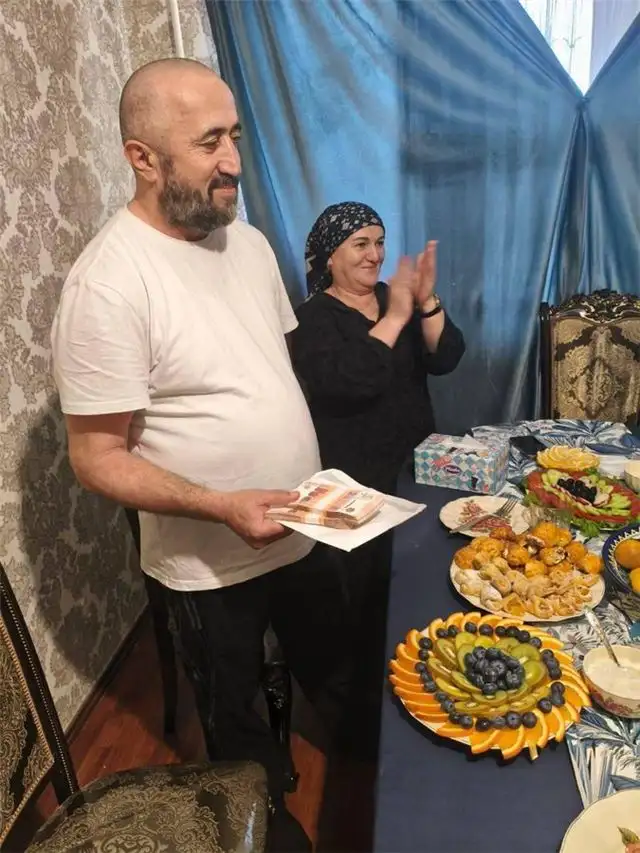 Жителю Махачкалы, вытащившему девочку во время наводнения, присудили премию имени Кеосаяна